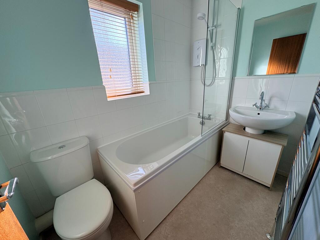 2 bedroom house for rent