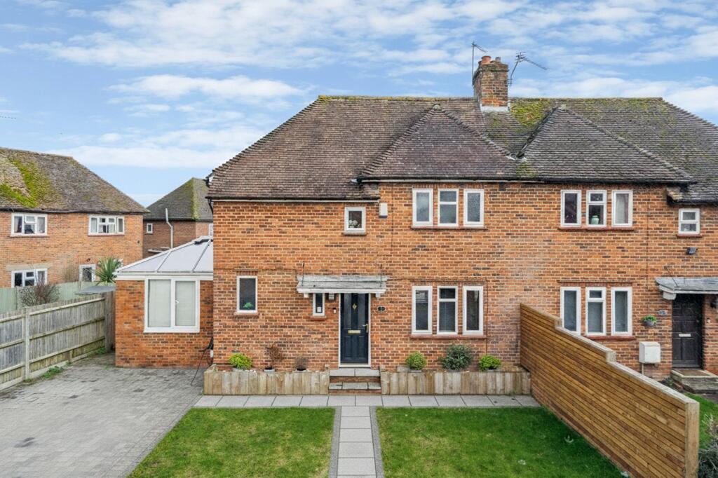 Main image of property: Meadow Lane, Beaconsfield, HP9