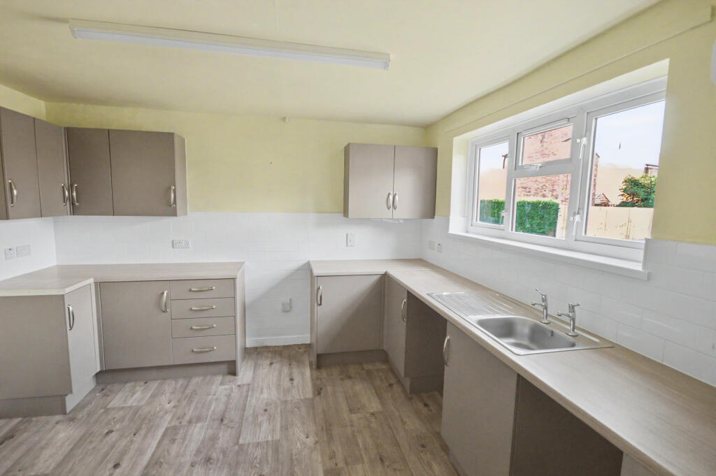 House in Leominster, Herefordshire - View 3