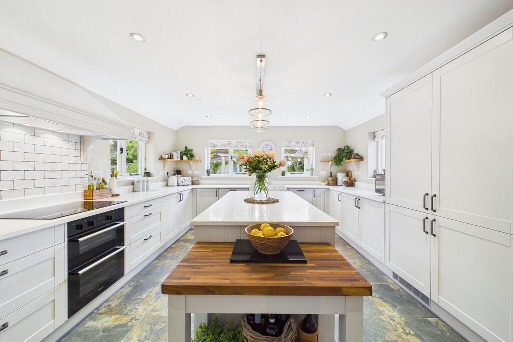 House in Mid Suffolk, Long Thurlow, Badwell Ash - View 2