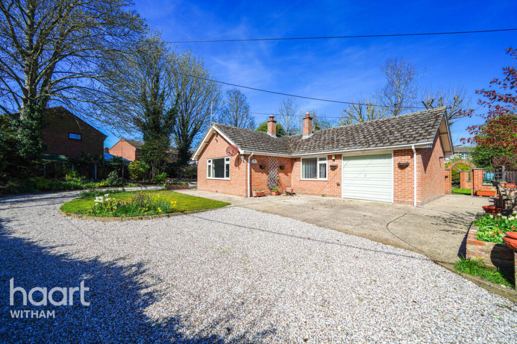 4-bed detached on Hatfield Road, Witham, £500,000