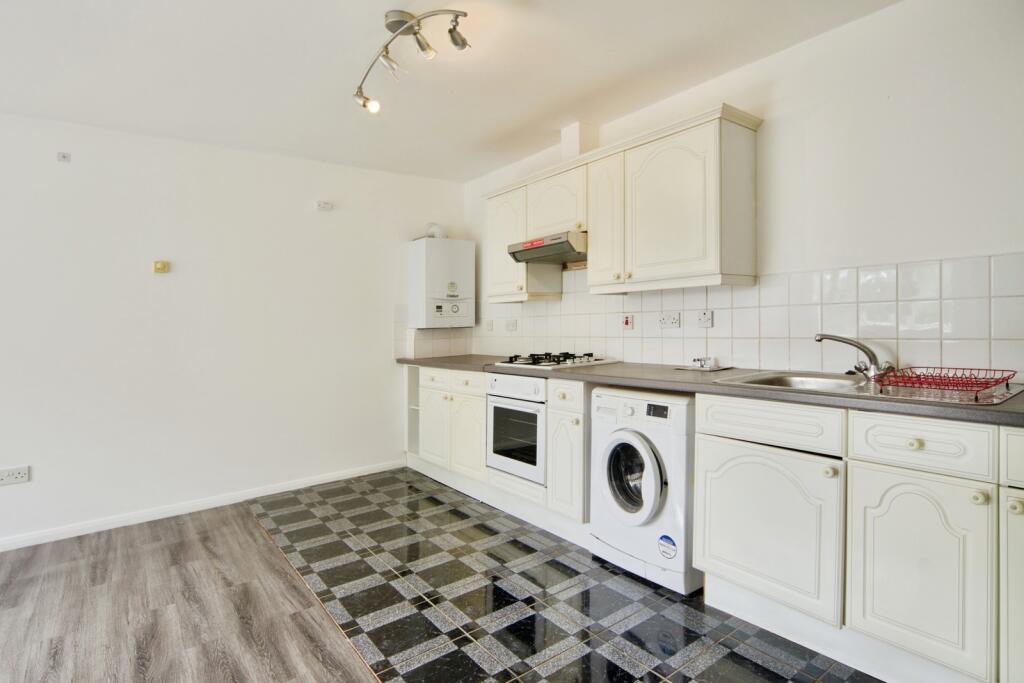 Apartment in London - View 4