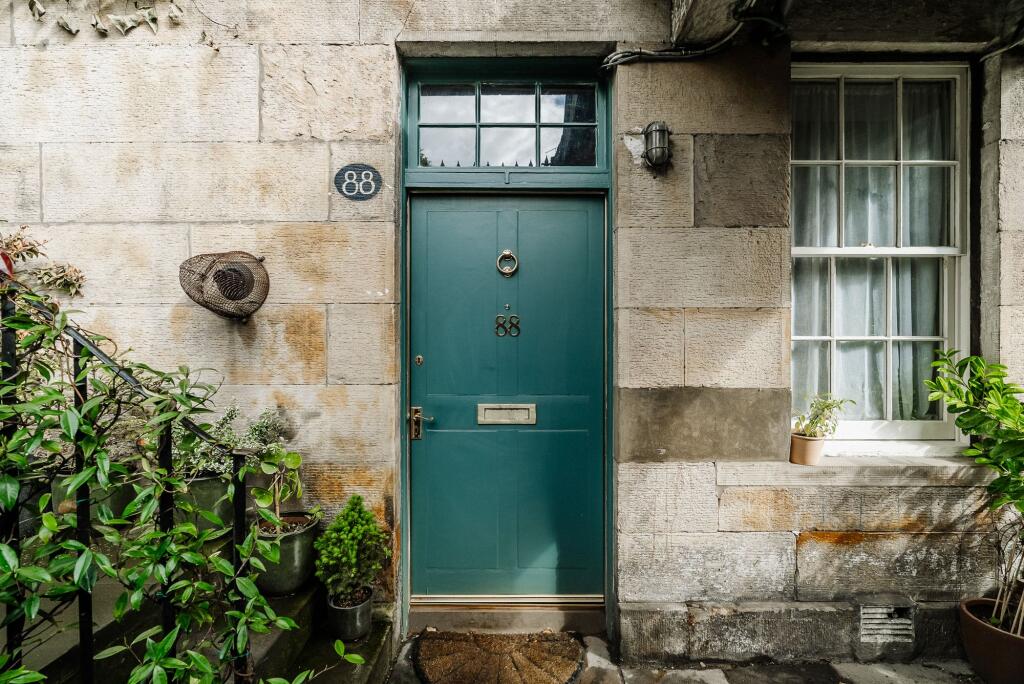 Main image of property: Hamilton Place, Edinburgh, EH3