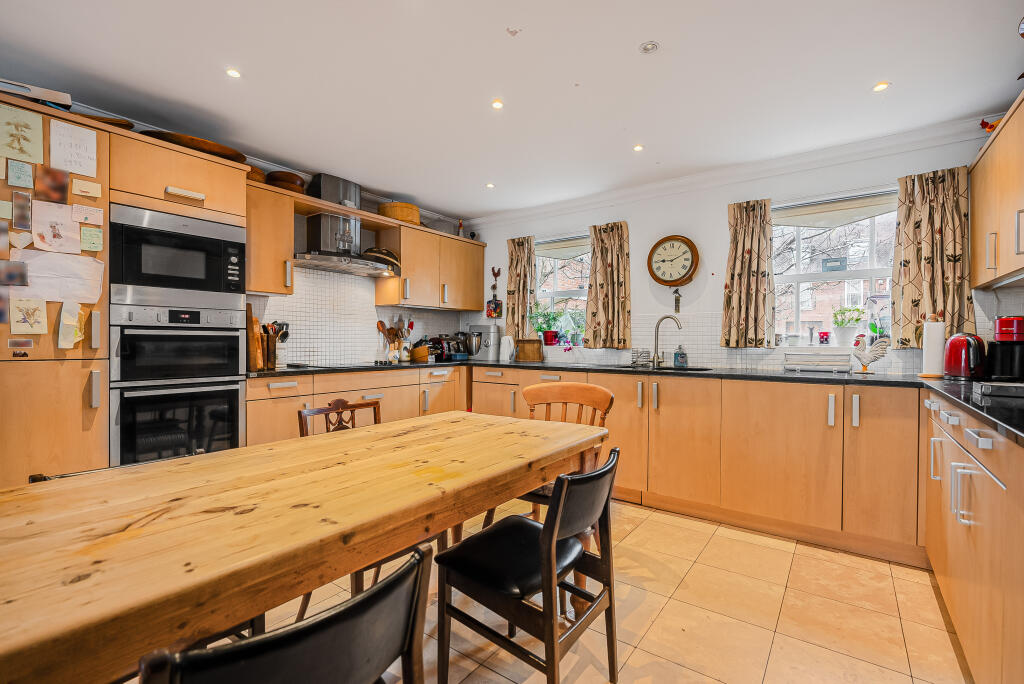 Additional image 3 of Miller Close, Redbourn, AL3