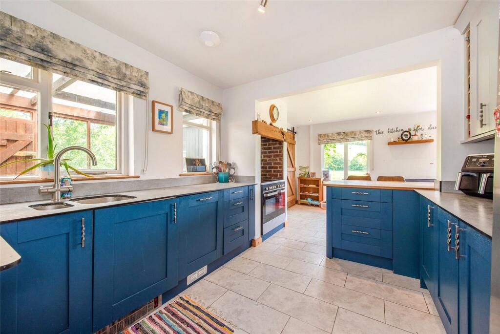 House in Chichester, East Dean - View 6