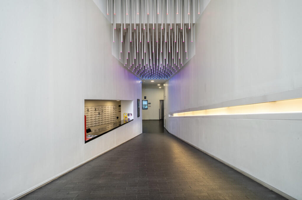 Additional image 2 of Rotunda, 150 New Street, Birmingham B2 4PA 