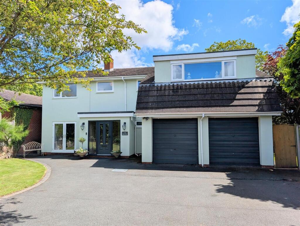 4-bed detached on The Birches, Copthorne Road, Shrewsbury, SY3 8NS, £695,000