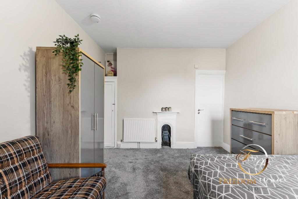 House in Peterborough, Millfield - View 3