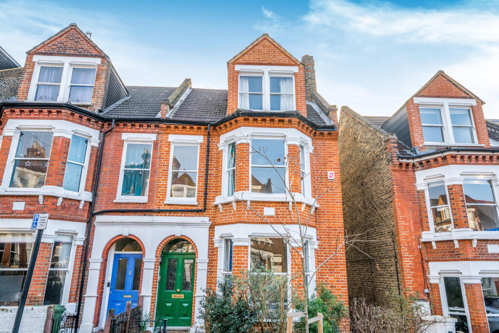Main image of property: Kestrel Avenue, Herne Hill, London, SE24