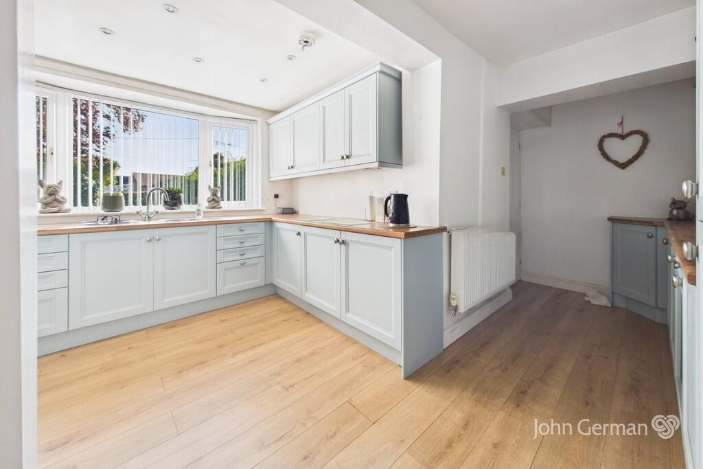 House in East Staffordshire, Upper Nobut, Leigh - View 5