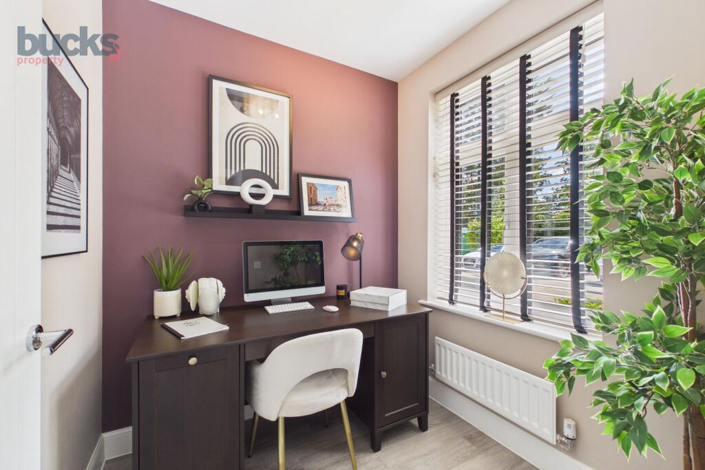 House in Arborfield Green, Barkham - View 6