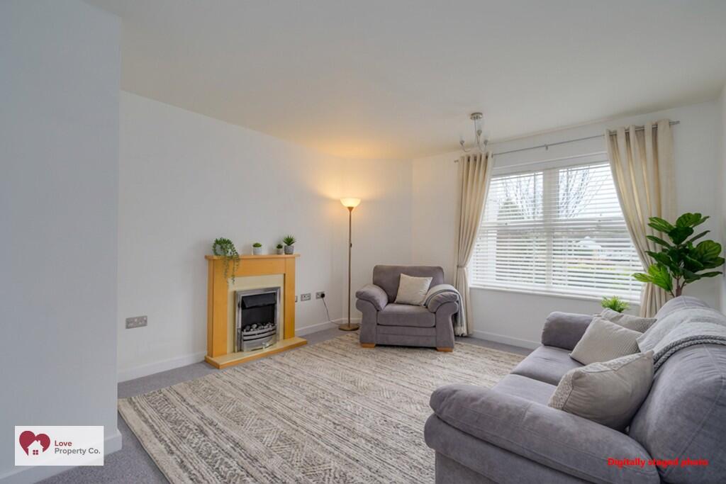 Apartment in Solihull, West Midlands - More