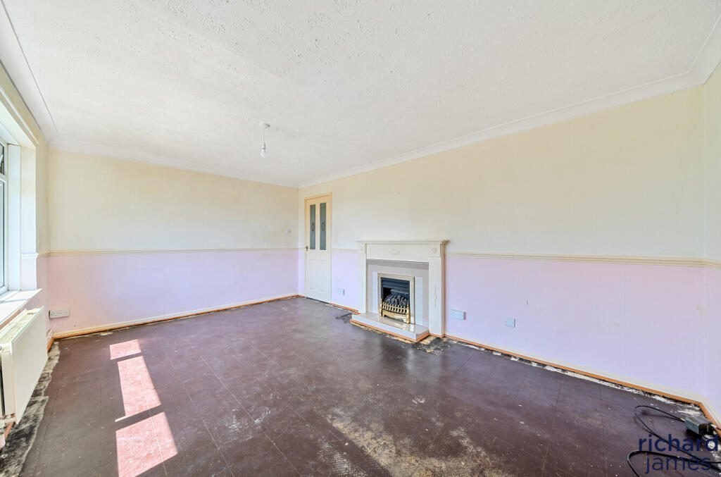 Welcombe Avenue, Swindon, SN3 2QL photo 2