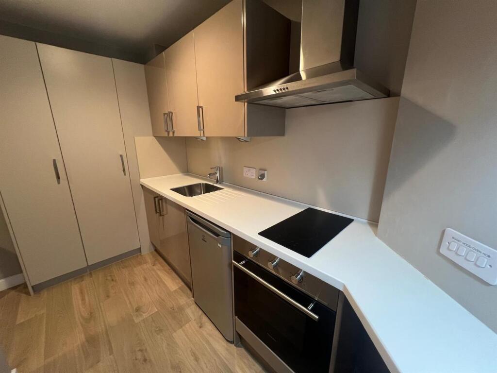 Apartment in Newcastle upon Tyne - More