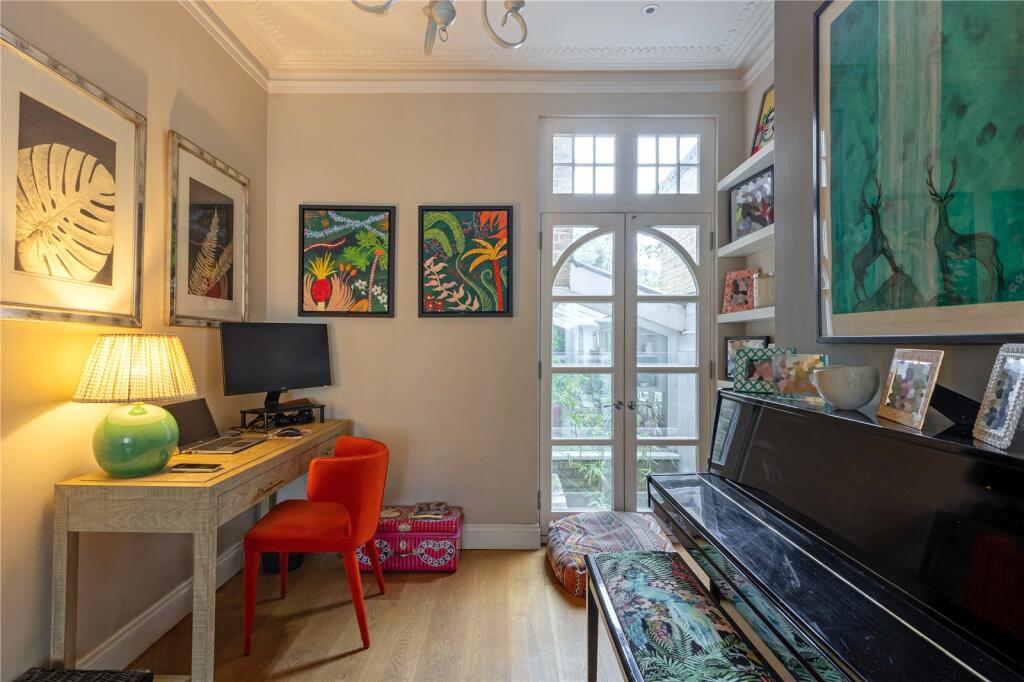 House in London - More