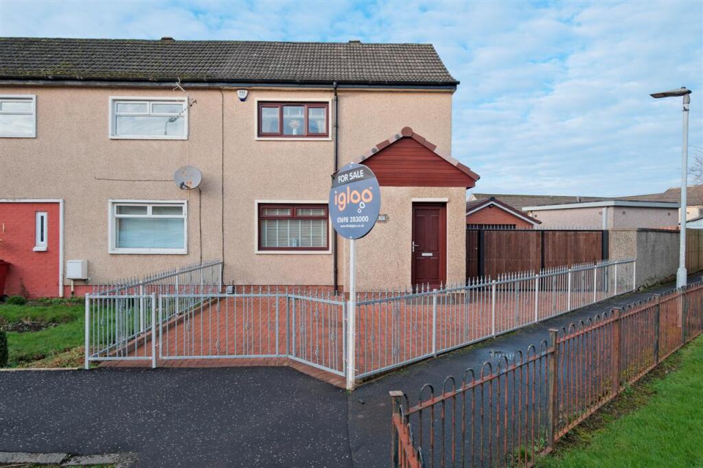 Main image of property: Rosslyn Court, Hamilton