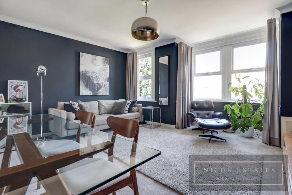 Apartment in London - View 4