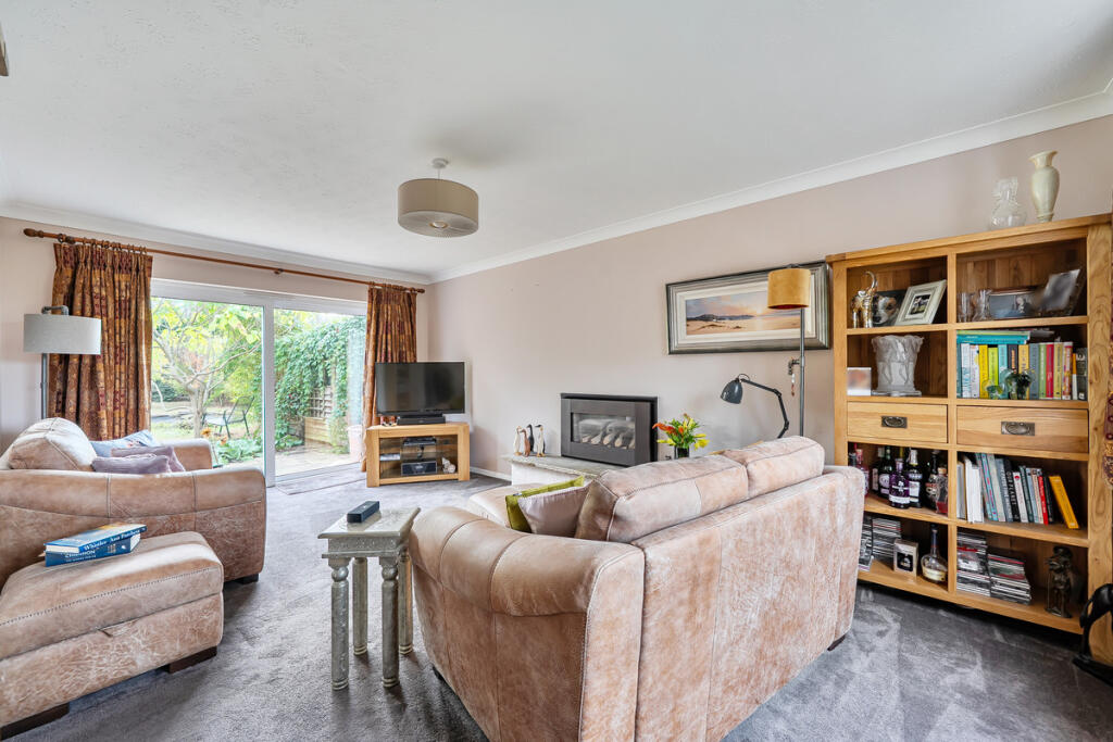 House in Reading - More