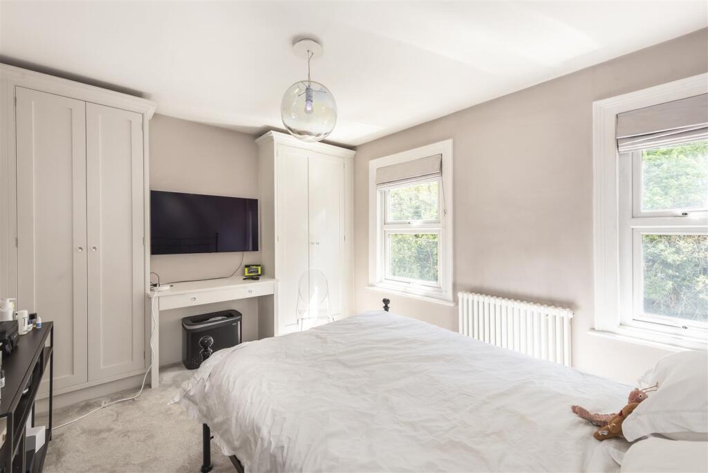 Additional image 7 of Park Hill, Harpenden