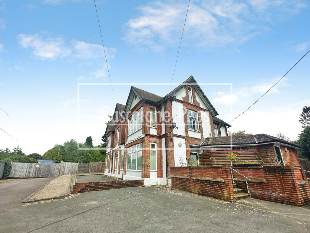Main image of property: Hindhead GU26