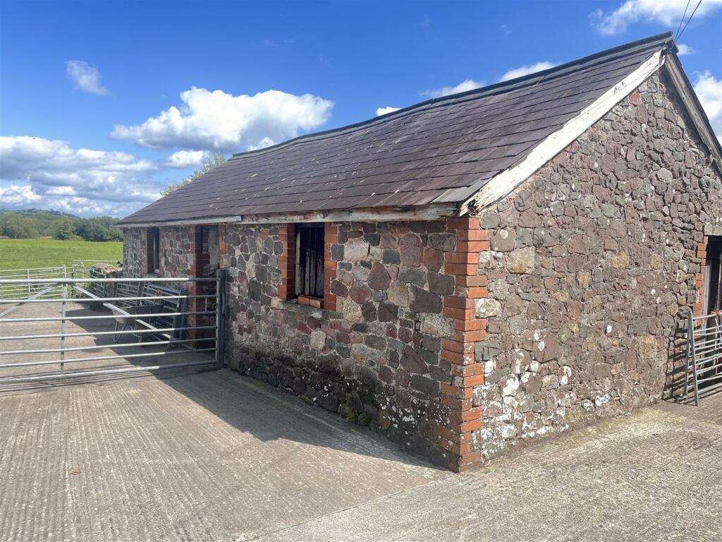 Llangadog, Towy Valley photo 3