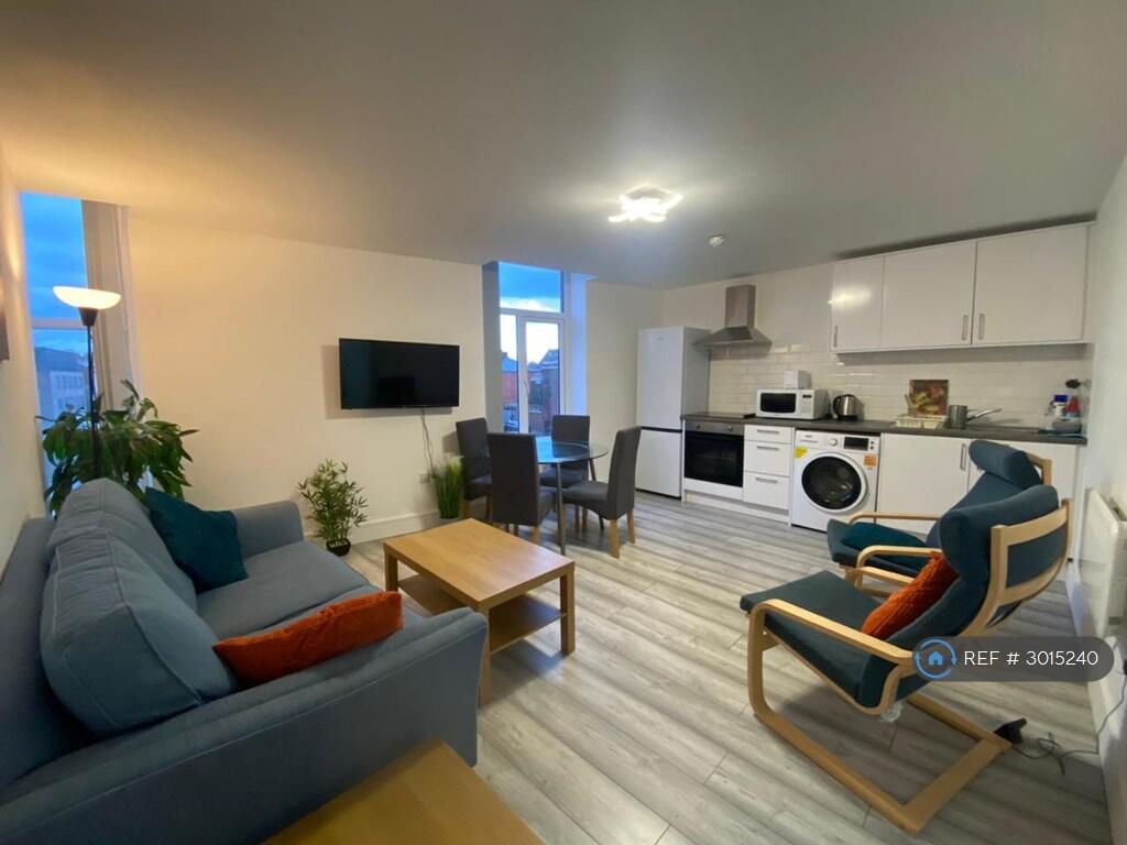 Apartment in Preston - View 3