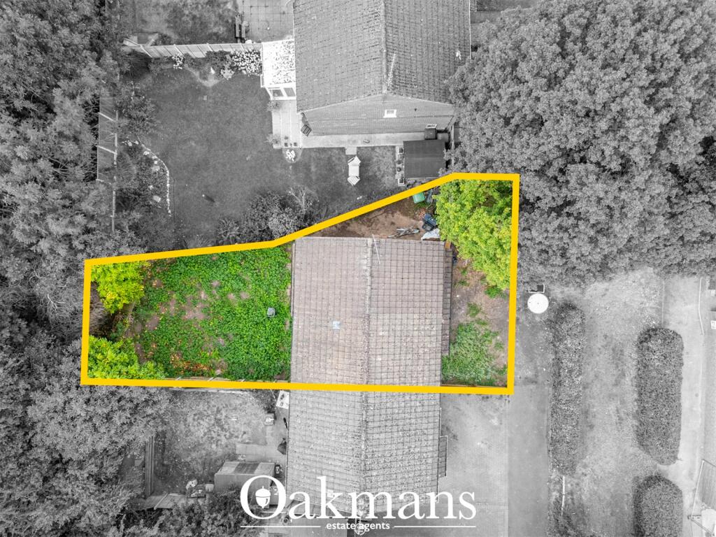 House in Redditch, Worcestershire - View 2