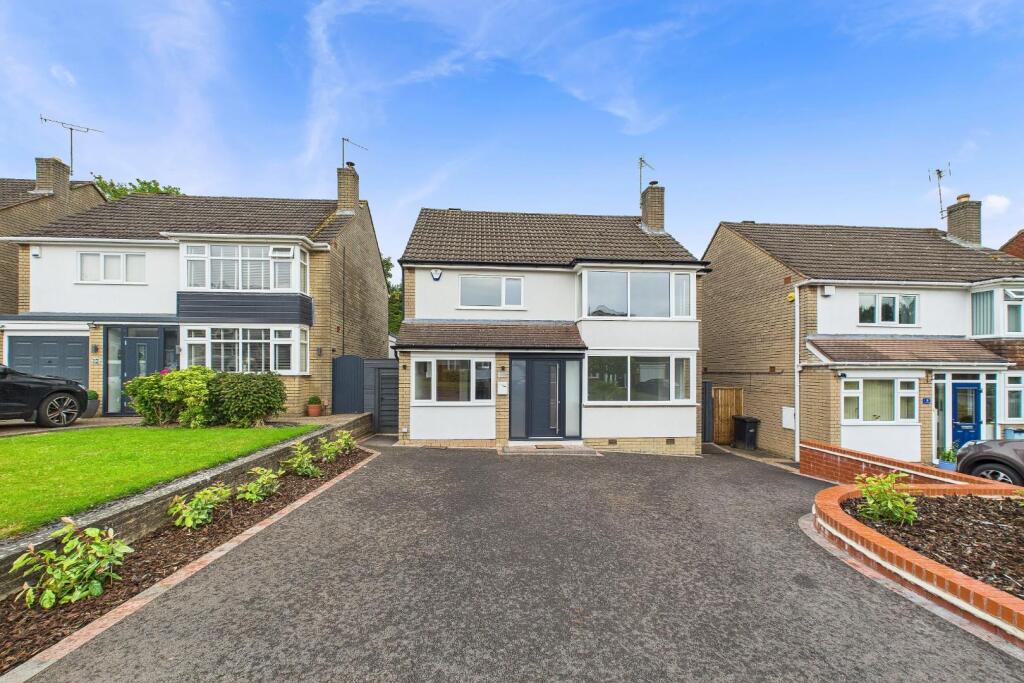 Main image of property: Chaffinch Road, Stourbridge, DY9 7HT