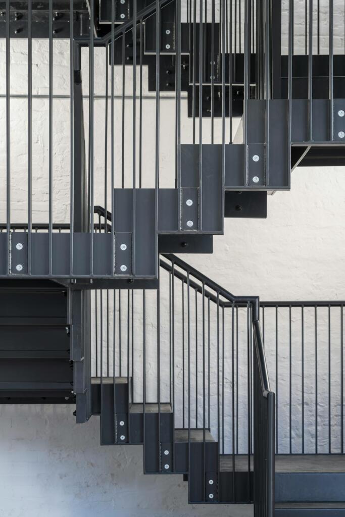 staircase 2.jpg