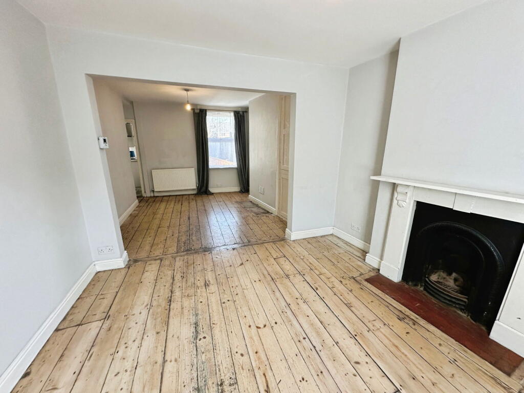 House in Gloucester, Gloucestershire - View 4