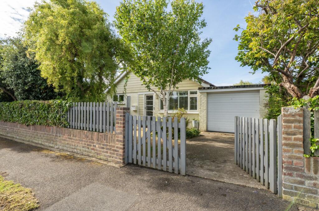Main image of property: Green Lane, Selsey, PO20