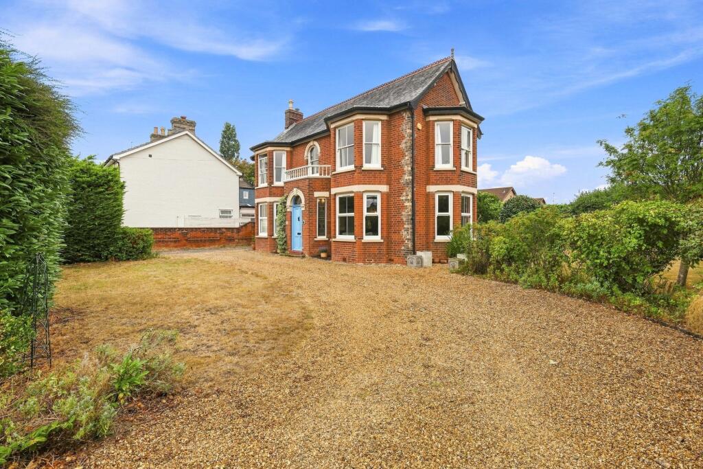 Main image of property: Cowper Street, Ipswich, IP4