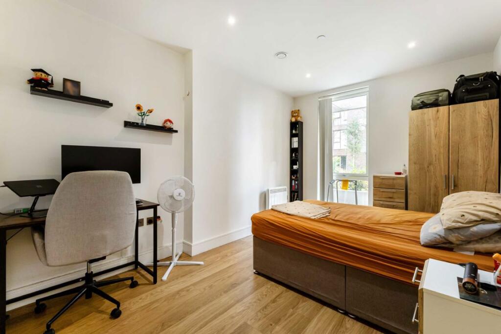 Apartment in Birmingham, Chinese Quarter, Digbeth - More