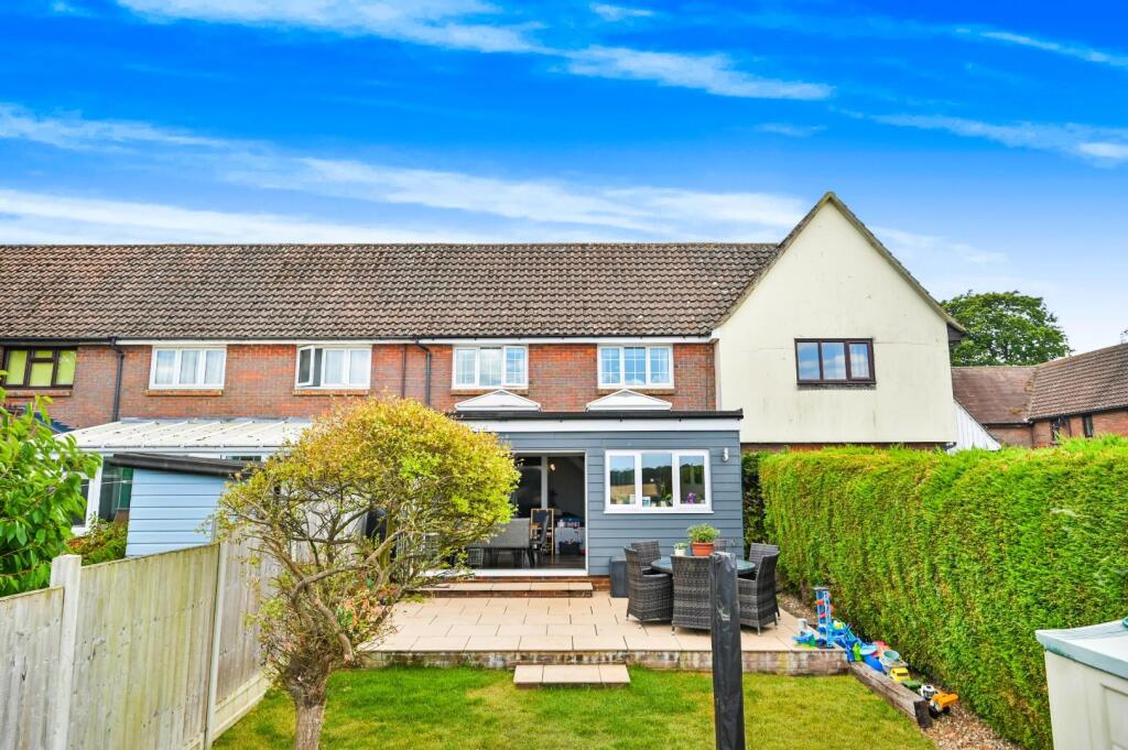 Main image of property: Garnetts Lane, Felsted, Dunmow, Essex