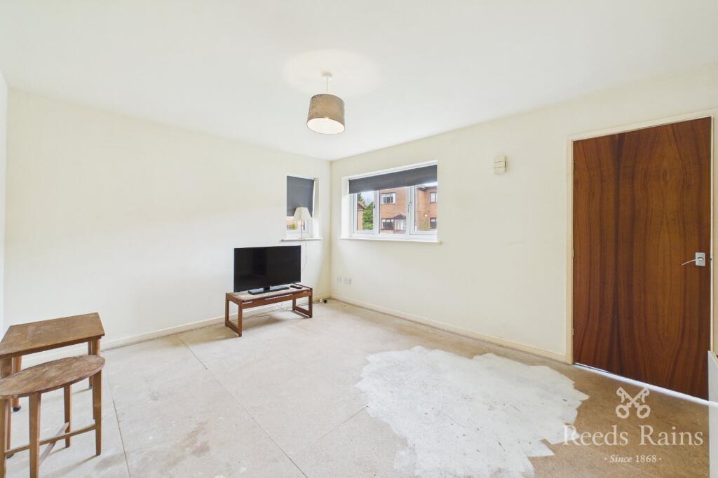 The Conifers, Hambleton, Poulton-le-Fylde, Lancashire, FY6 photo 4