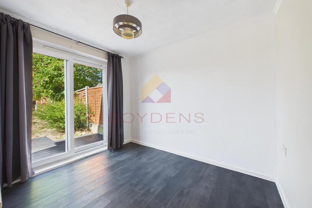 House in Chelmsford - More
