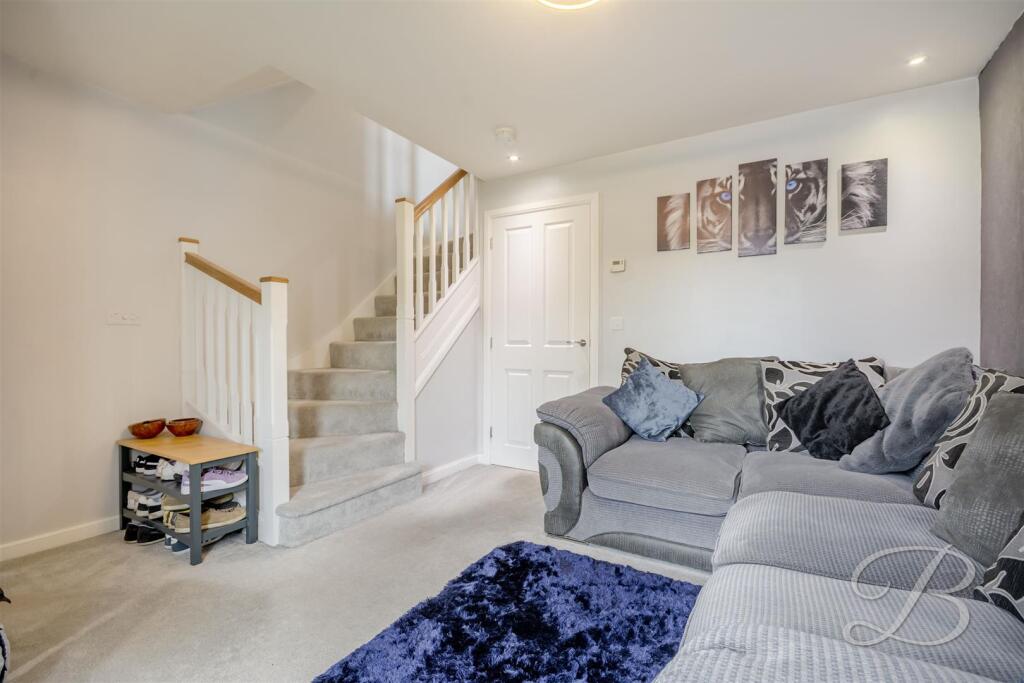 House in Nottingham - View 4