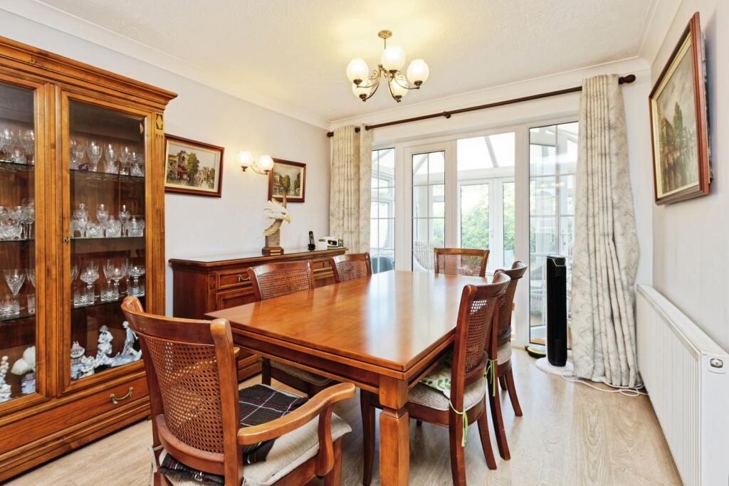 House in Thanet, Broadstairs and St Peters - More