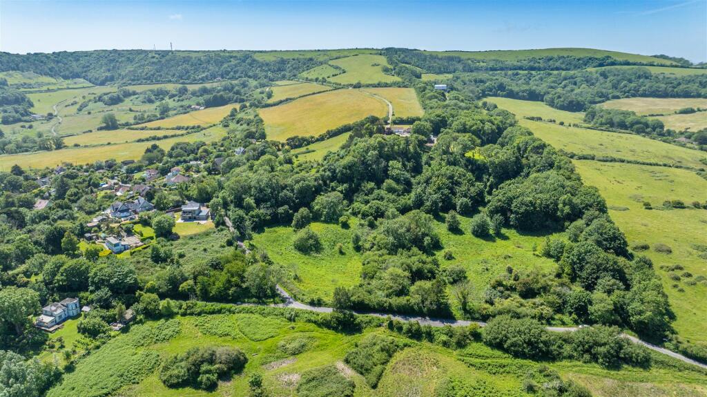 Luccombe Road, Luccombe - More