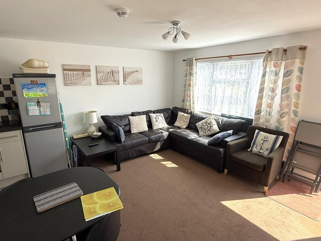 New Lydd Road, TN31 photo 2