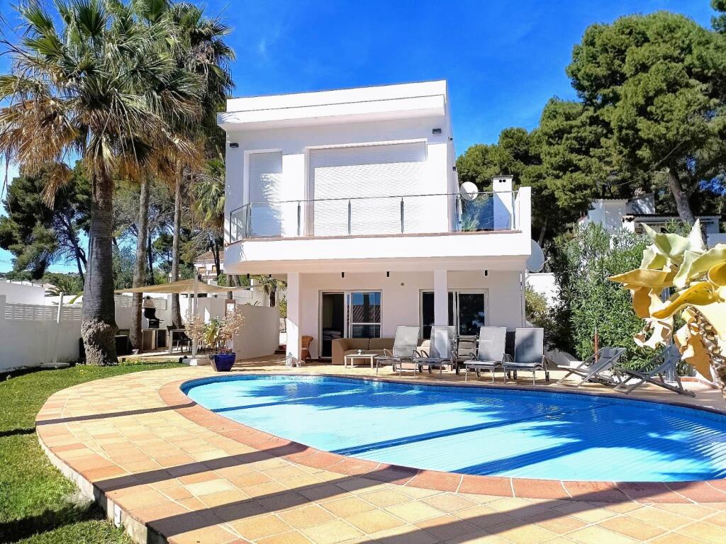 Main image of property: Valencia, Alicante, Moraira