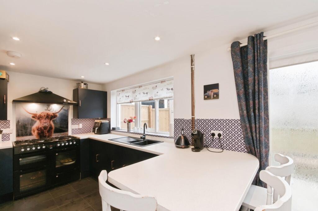 House in Brighton, Mile Oak - More