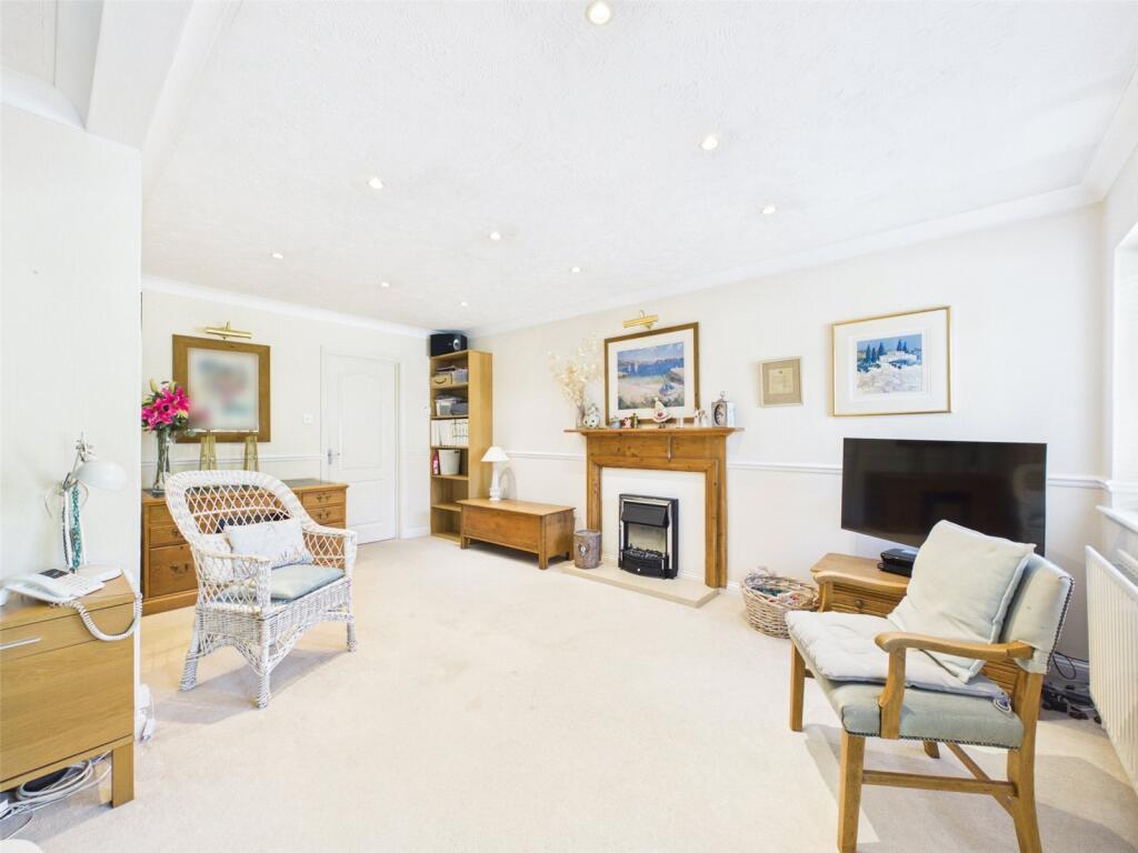House in Bournemouth, Bournemouth, Christchurch and Poole - View 4