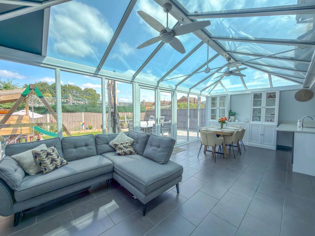 St. Peters Avenue, Witherley, CV9 photo 4