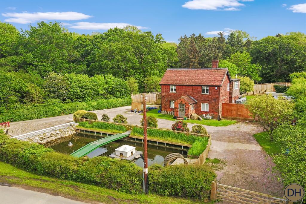 Main image of property: Ark Royal, Matching Tye, Essex CM17