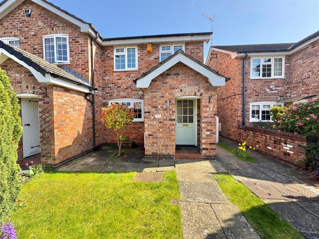 Main image of property: Cavendish Mews, Wilmslow, Cheshire