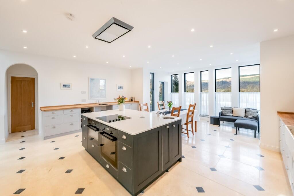 Fardin, Aberfeldy, Perthshire, PH15 photo 4