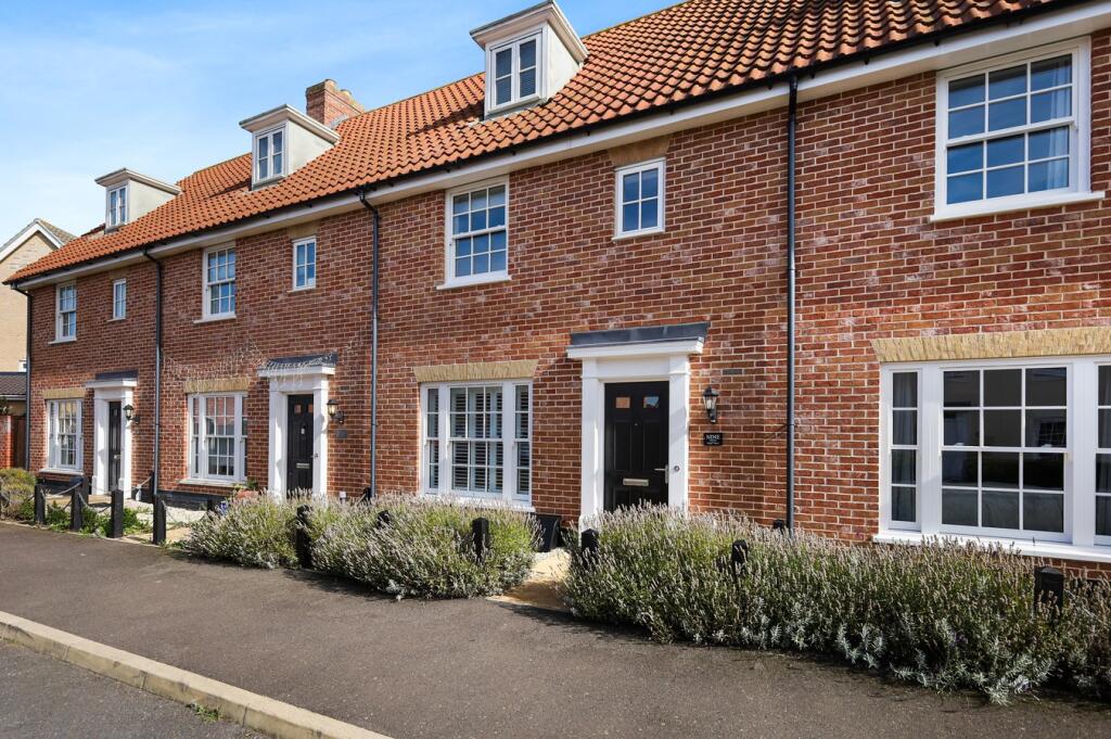 House in Brightlingsea - View 2