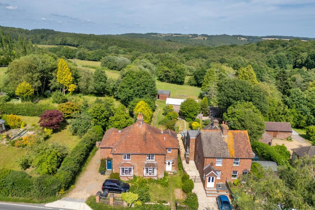 Main image of property: Oakside, Three Cups, TN21