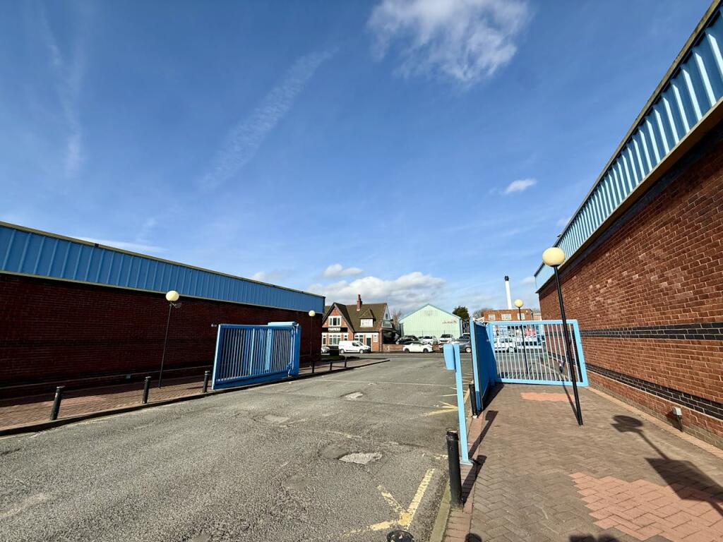 Additional image 32 of Queens Court Trading Estate, West Bromwich, B70 9EG